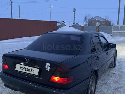 Mercedes-Benz C 180 1998 года за 2 800 000 тг. в Костанай – фото 2