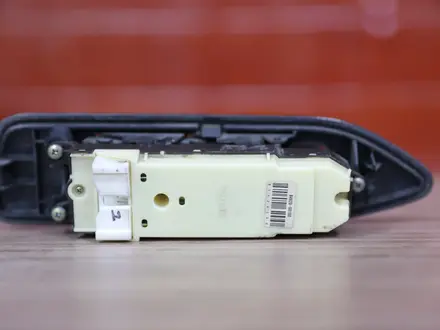 Блок управления пульт стеклоподъёмниками Lexus LX 470 за 30 000 тг. в Атырау – фото 4