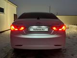 Hyundai Sonata 2011 годаүшін6 800 000 тг. в Актобе – фото 5