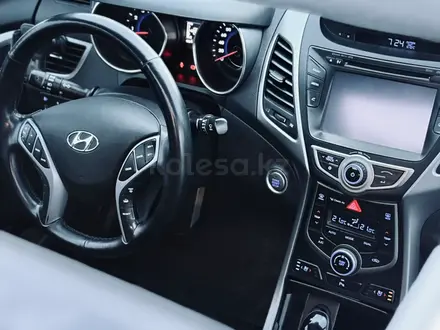 Hyundai Elantra 2015 года за 6 200 000 тг. в Алматы – фото 17