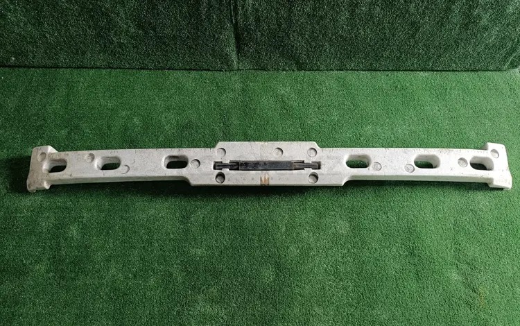 Оригинальный уплотнитель бампера от Toyota Camry 30 35 за 12 000 тг. в Алматы