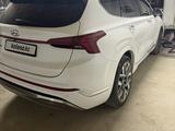 Hyundai Santa Fe 2021 года за 14 500 000 тг. в Шиели – фото 3