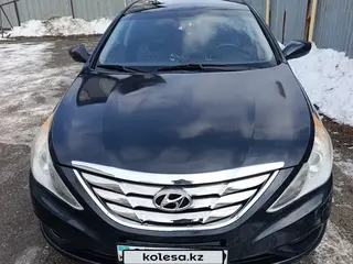 Hyundai Sonata, 2011
