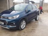 Chevrolet Tracker 2022 года за 10 000 000 тг. в Шымкент