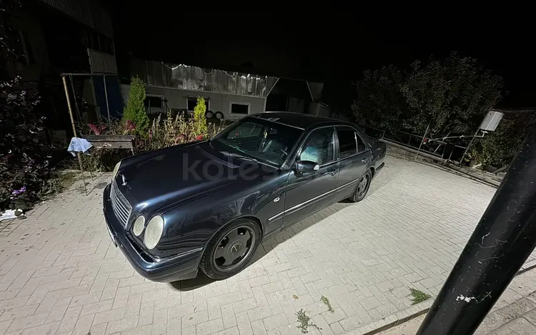 Mercedes-Benz E 280 1996 годаfor2 600 000 тг. в Алматы