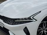 Kia K5 2022 года за 10 800 000 тг. в Усть-Каменогорск