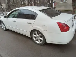 Nissan Maxima