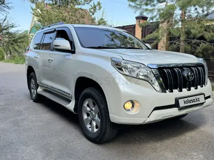 Toyota Land Cruiser Prado 2014 года за 15 900 000 тг. в Алматы – фото 24