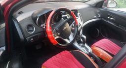 Chevrolet Cruze 2012 года за 2 500 000 тг. в Тараз – фото 5