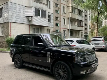 Land Rover Range Rover 2011 года за 14 000 000 тг. в Алматы