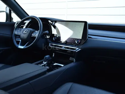 Lexus RX 350 Executive+ 2024 года за 37 900 000 тг. в Астана – фото 15