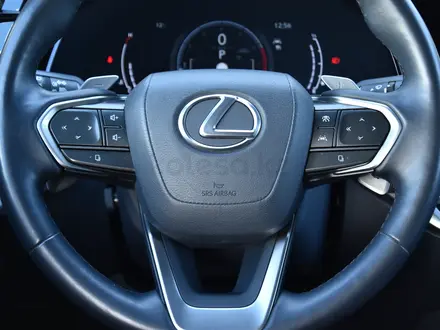 Lexus RX 350 Executive+ 2024 года за 37 900 000 тг. в Астана – фото 17