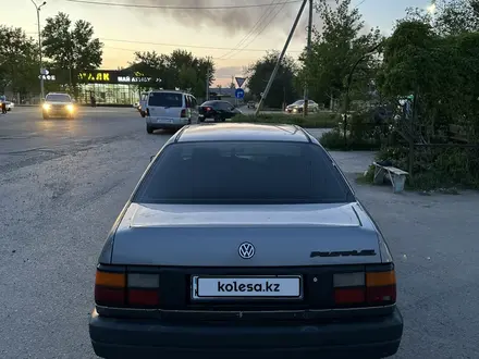 Volkswagen Passat 1991 года за 680 000 тг. в Тараз – фото 2