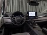 Toyota Sienna 2021 годаүшін21 000 000 тг. в Астана – фото 2