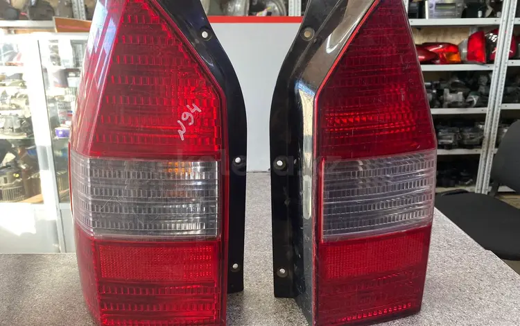 Задние фонари на Mitsubishi Chariot Grandys N84W 97г. В. Оригиналүшін20 000 тг. в Караганда