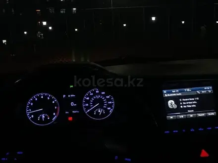 Hyundai Elantra 2019 года за 8 800 000 тг. в Алматы – фото 4