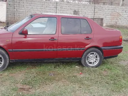 Volkswagen Vento 1993 года за 1 100 000 тг. в Алматы