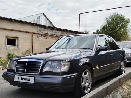 Mercedes-Benz E 280 1995 года за 5 000 000 тг. в Шымкент – фото 11