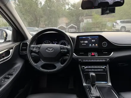 Hyundai Grandeur 2017 года за 10 500 000 тг. в Алматы – фото 36