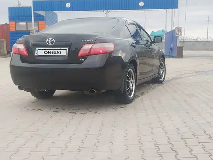 Toyota Camry 2006 года за 6 300 000 тг. в Урджар – фото 5