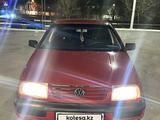 Volkswagen Vento 1992 года за 1 400 000 тг. в Караганда