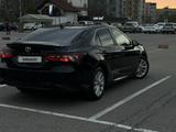 Toyota Camry 2021 года за 15 000 000 тг. в Алматы – фото 3