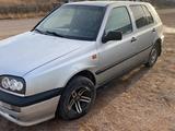 Volkswagen Golf 1993 годаүшін1 000 000 тг. в Сарань – фото 2