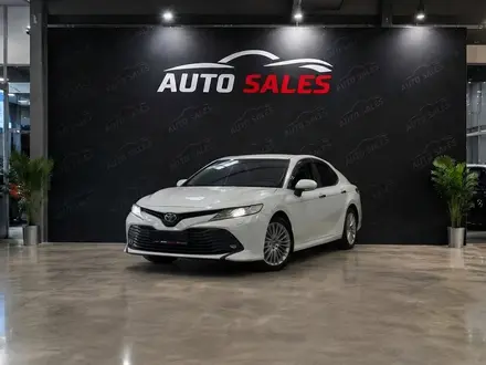 Toyota Camry 2019 года за 11 500 000 тг. в Алматы