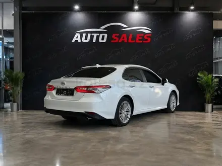 Toyota Camry 2019 года за 11 500 000 тг. в Алматы – фото 4