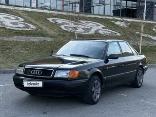 Audi 100