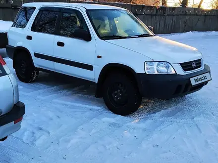 Honda CR-V 1998 года за 3 500 000 тг. в Усть-Каменогорск – фото 3