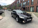 Toyota Camry 2014 года за 10 700 000 тг. в Алматы
