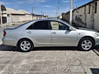 Toyota Camry, 2003