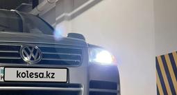 Volkswagen Touareg 2007 года за 6 000 000 тг. в Шымкент – фото 2
