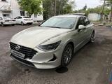 Hyundai Sonata 2021 года за 9 200 000 тг. в Караганда