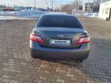 Toyota Camry 2008 года за 6 500 000 тг. в Урджар – фото 2