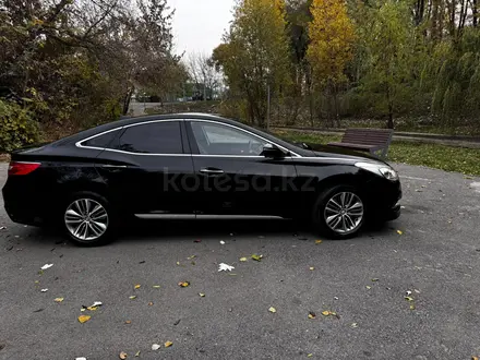 Hyundai Grandeur 2016 года за 10 200 000 тг. в Алматы – фото 9