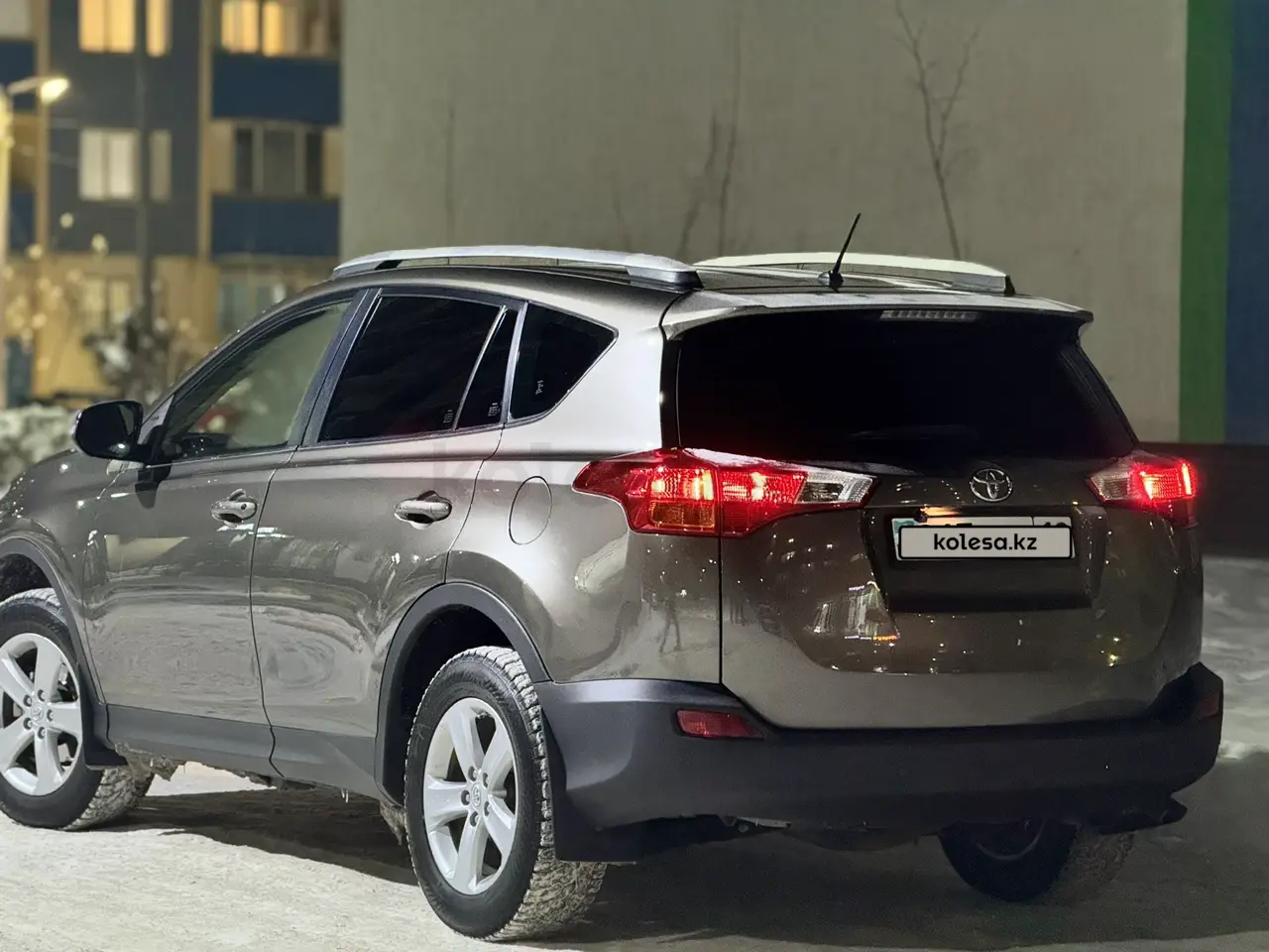 Toyota RAV4, 2013