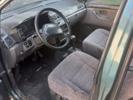 Nissan Prairie 1992 года за 400 000 тг. в Ленгер