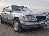 Mercedes-Benz E 220 1994 года за 4 200 000 тг. в Кызылорда – фото 4