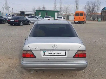 Mercedes-Benz E 220 1994 года за 4 200 000 тг. в Кызылорда – фото 7