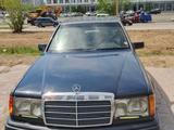 Mercedes-Benz CL 200 1992 года за 1 000 000 тг. в Астана