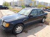 Mercedes-Benz CL 200 1992 года за 1 000 000 тг. в Астана – фото 3