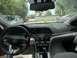 Hyundai Elantra 2020 годаfor6 000 000 тг. в Актобе – фото 5