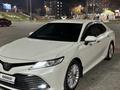 Toyota Camry 2018 года за 14 000 000 тг. в Алматы – фото 5