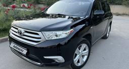Toyota Highlander 2012 года за 9 200 000 тг. в Алматы