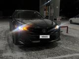 Toyota Camry 2019 года за 7 500 000 тг. в Уральск – фото 5