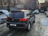 Volkswagen Tiguan 2012 года за 7 500 000 тг. в Алматы – фото 3