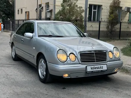 Mercedes-Benz E 280 1998 года за 3 750 000 тг. в Тараз – фото 52