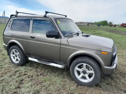 ВАЗ (Lada) Lada 2121 2019 года за 5 200 000 тг. в Карасу – фото 2